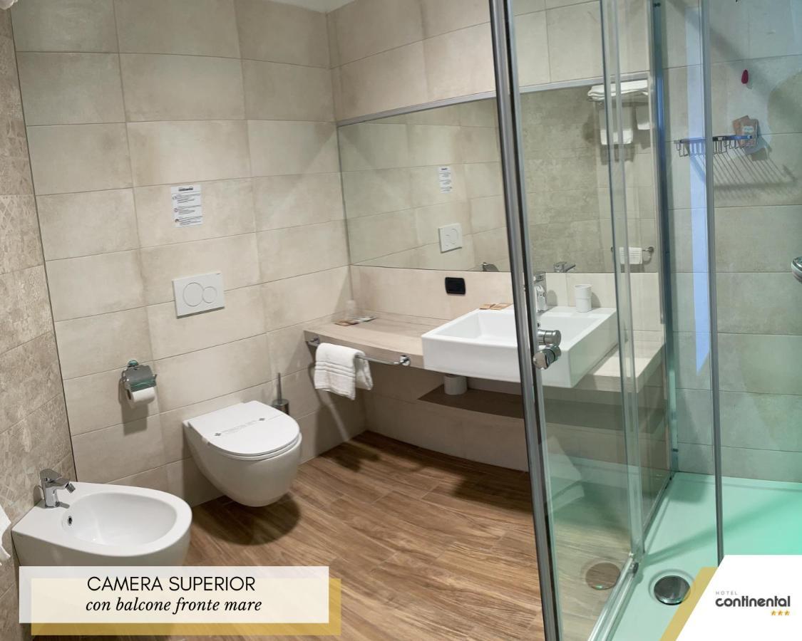 Hotel Continental San Benedetto del Tronto Exteriör bild